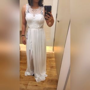 Macy's City Studio, Size 1, White